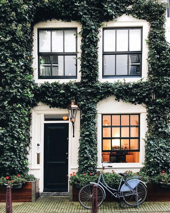 Weekend Vibes, Edition No. 159: Optimistic Resortwear + Feeling What You Feel.