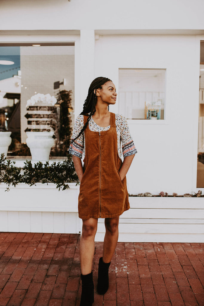 Week Of Outfits Series: A Week Of 1970s-Inspired Outfits With Leah Thomas, The Blogger Behind Green Girl Leah