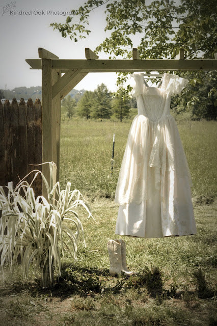 My Wedding Dress - The Finishing Touches (Part Seven)