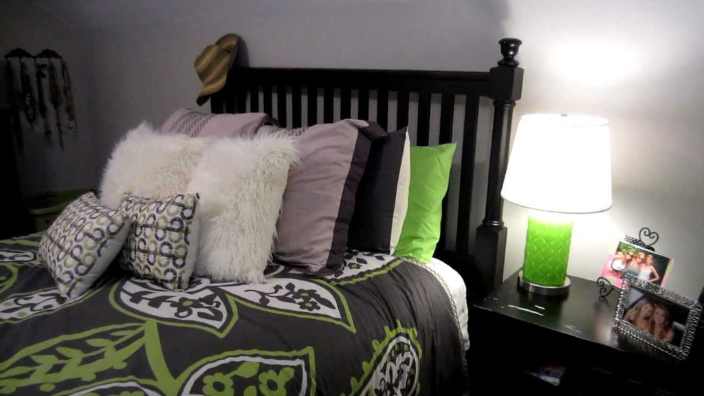 Room tour! mini closet tour by Brittany Nicole Boles (8 years ago)