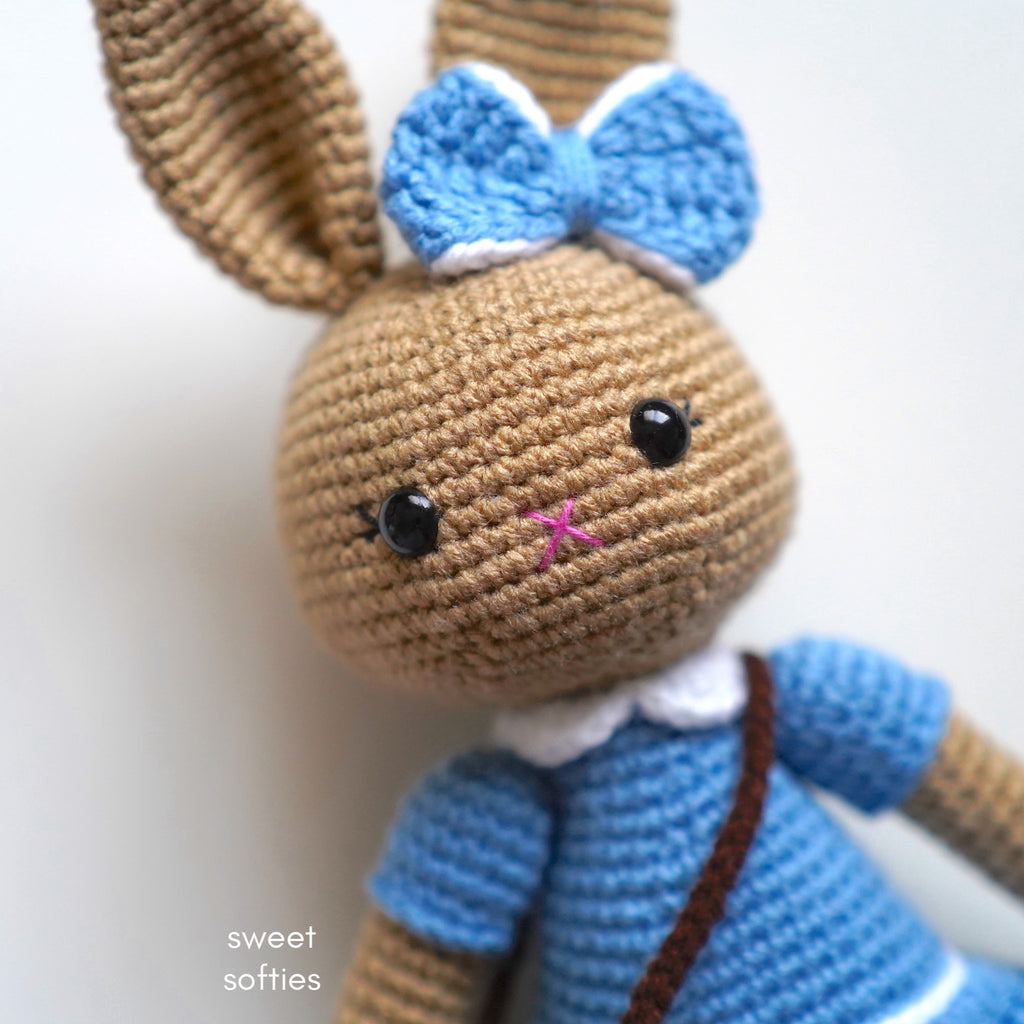 Bluebell Bunny · Amigurumi Crochet Pattern (Free Carrot Bag!)
